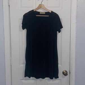 Lizard Thicket Black Dress With Pockets